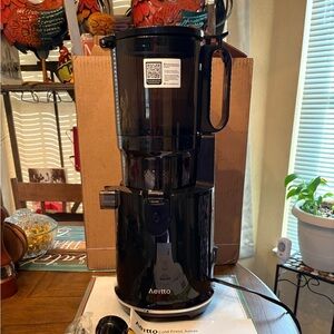 Aeitto Max 5 Cold Press Juicer